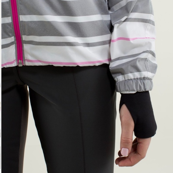 Run Hustle Jacket 🦄 - Picture 4 of 8